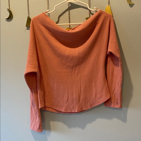 We The Free Fuji Off The Shoulder Thermal Top. Size Medium. Pink. Free People. - Picture 4 of 12